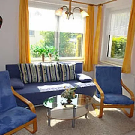 Ferienhaus Und _appartement Hartma * Sellin (Rugen)