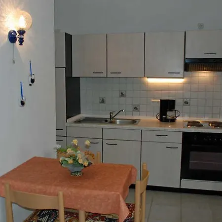 Ferienhaus Und _appartement Hartma * Sellin (Rugen)